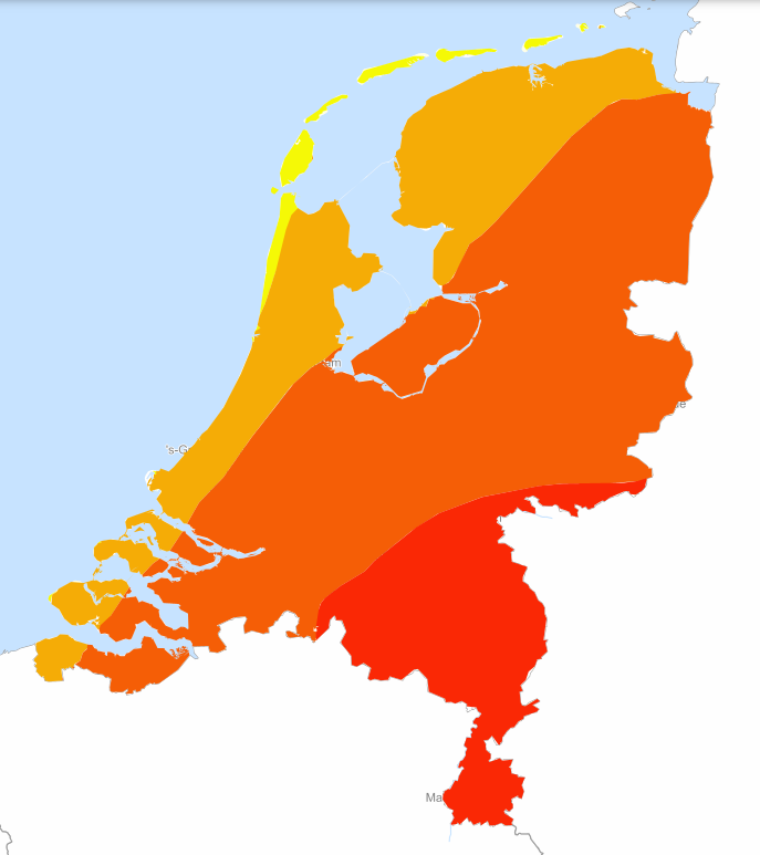 Deze afbeelding laat het verwachtte aantal zomerse dagen met meer dan 25 °C zien in de huidige situatie met klimaatscenario ‘laag’. In en rond de provincie Limburg wordt het hoogste aantal zomerse dagen verwacht, met 30 tot 40. Aan de kust wordt het laagste aantal verwacht, met 0 tot 10.