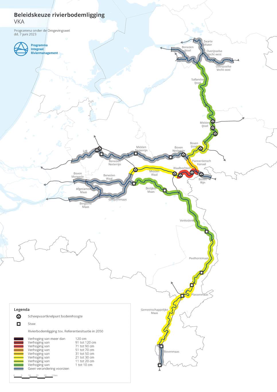 Deze afbeelding geeft de opgave voor de rivierbodemligging weer voor het richtinggevend voorkeursalternatief. De afbeelding laat zien waar de verschillen in rivierbodemligging zitten ten opzichte van de referentiesituatie. Op veel plekken langs de Maas, Waal en IJssel is een verhoging nodig. Bij de Waalbochten is de opgave het hoogst: tussen de 71 en 90 centimeter.